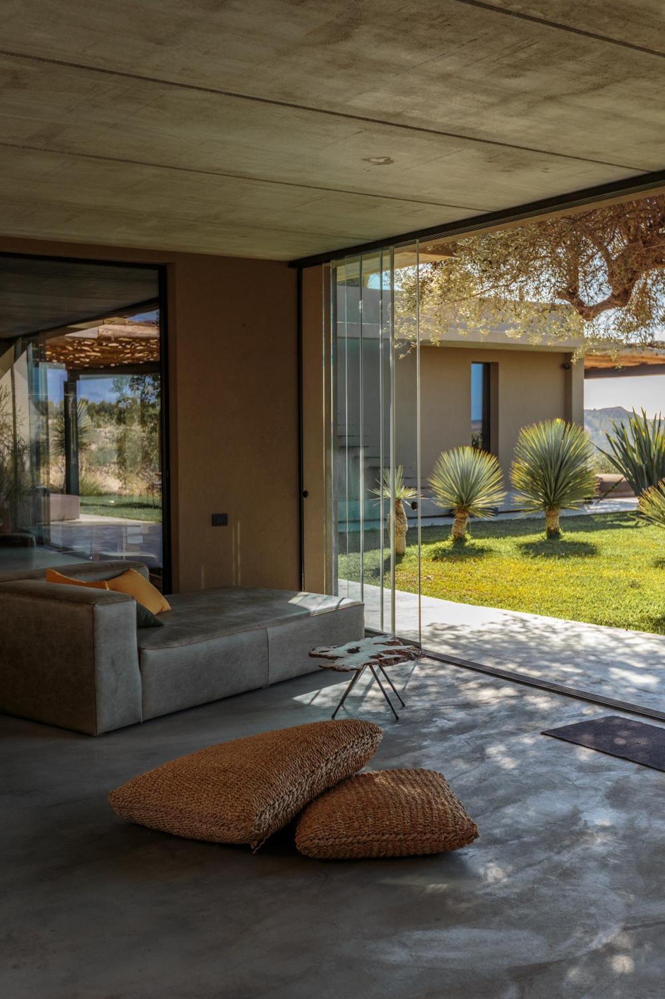 Buahjar Boutique Home Apartment Agrigento Bagian luar foto